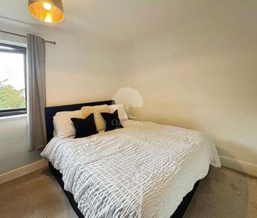 Lancastria Mews, Maidenhead, Berkshire, SL6 - Photo 5