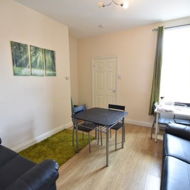 3 Bed - Eighth Avenue, Heaton - Photo 1