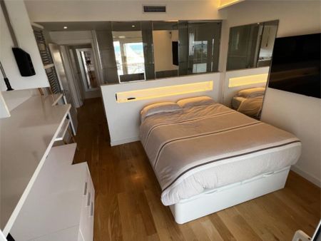 Piso de alquiler en Passeig Marítim, 297, Baixador - Photo 4