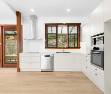 Panoramic Coastal Views - Photo 6