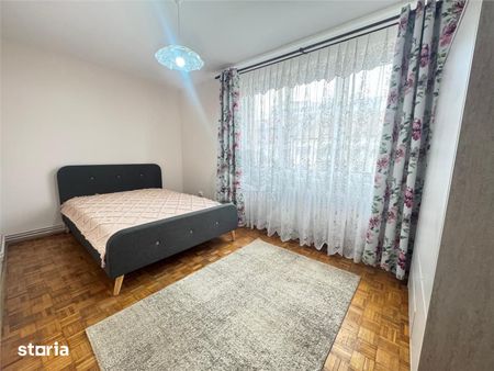 Apartament 4 camere cu balcon zona Cedonia - Photo 2