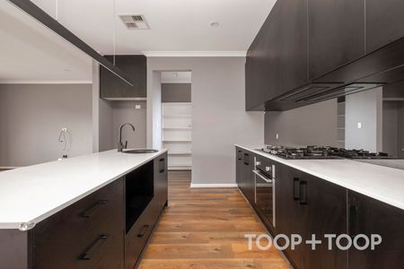 3-Bedroom Comfort & Style - Photo 4