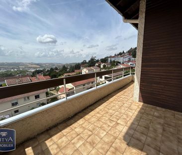 Location Appartement 2 pièces 70m² ST PRIEST EN JAREZ 42270 - Photo 4