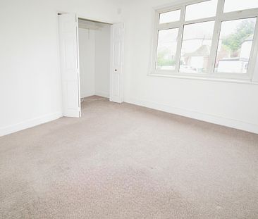 2 bedroom semi-detached house to rent - Photo 3