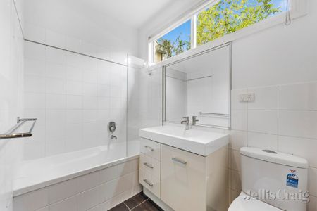 41B Lewis Street, Thornbury - Photo 3