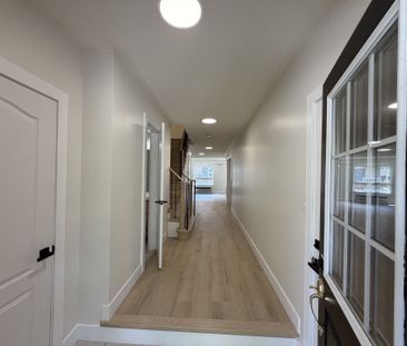 For Lease - 3964 Stardust Drive, Mississauga, Ontario - Photo 6