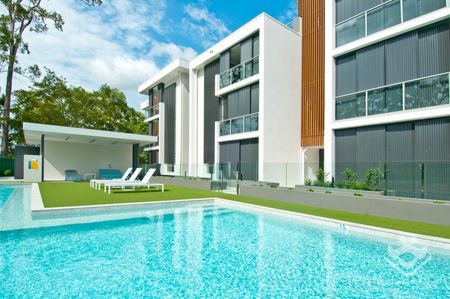 Available Soon - 2 Bed 2 Bath 1 Basement Carpark in the heart of Helensvale - Photo 5