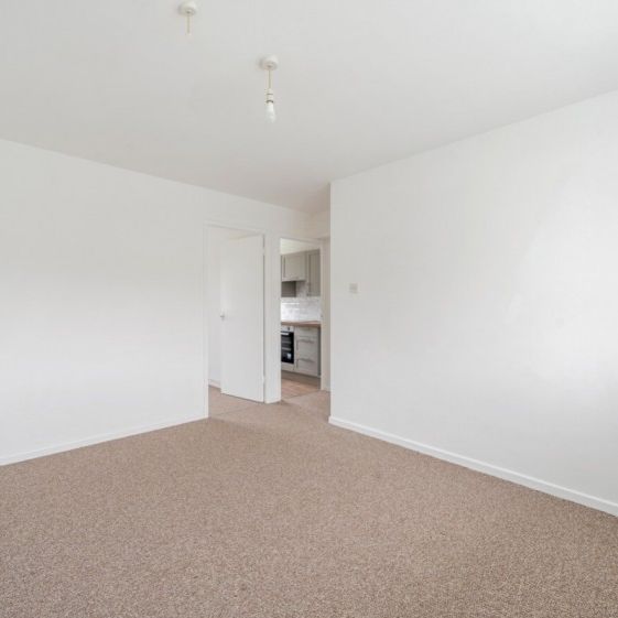 Colliers Wood, Nailsworth, Stroud, Gloucestershire, GL6 - Photo 1