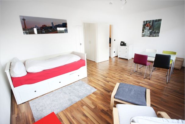 1 Zimmer in Düsseldorf - Photo 1