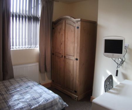 139 Hubert Road - Photo 3