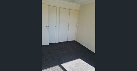 CLOSE TO THE RIVER IN NOOSAVILLE - Photo 3