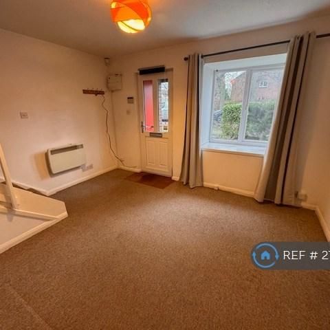 1 bedroom end of terrace house to rent - Photo 1