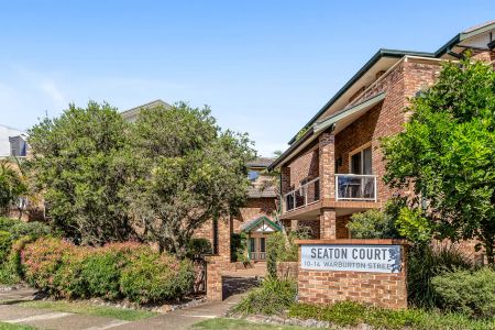 “Freshly renocated apartment in a central location” - Photo 5