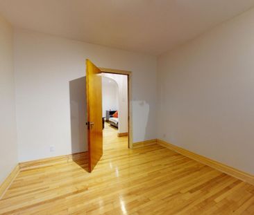 4825 Rue Chabot, #1 - Photo 2