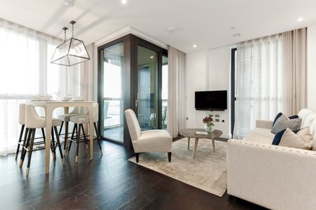 Thornes House, 4 Charles Clowes Walk, London, SW11 flat to rent - Photo 2