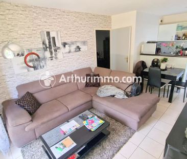 Location Appartement 2 pièces 40 m2 à Savigny-le-Temple - Photo 2