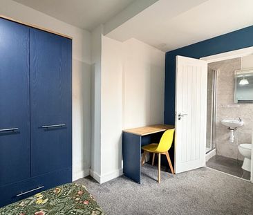 Room in a Shared House, Mansell Road, L6 - Photo 4
