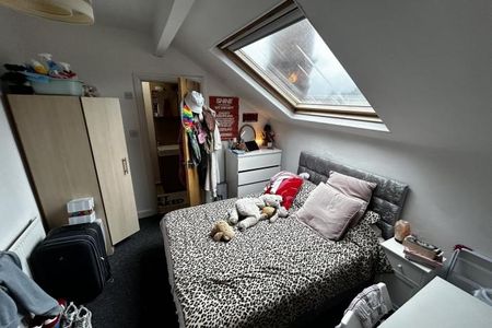 Headingley Mount, - Photo 3