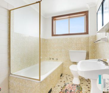 Beach at your back door! - Photo 5