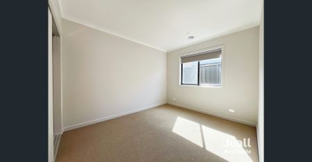 Brand-New 4-Bedroom Family Home in Clyde North - Photo 5