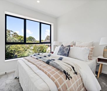 MT ROSKILL, 3 BEDROOMS - Photo 6