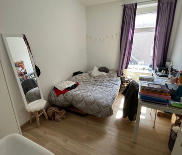 3 Chambres dans COLOCATION étudiante à 5000 Namur  Loyer: 395 € - Photo 2
