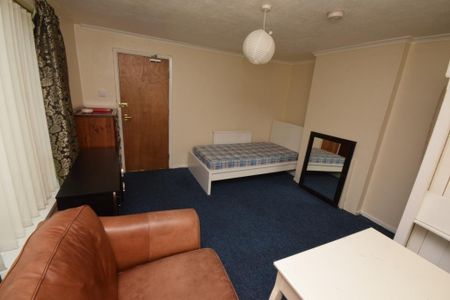 3 bedroom house to rent - Photo 5