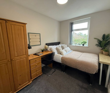 Dumbarton Road Room 3 - Photo 2