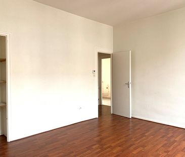 ST MICHEL / PLACE DU 3O OCTOBRE – T2 – 43.36 M² - Photo 5