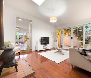 20 Barry Street, Brunswick VIC 3056 - Photo 4