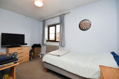 2 bedroom terraced house to rent - Photo 4