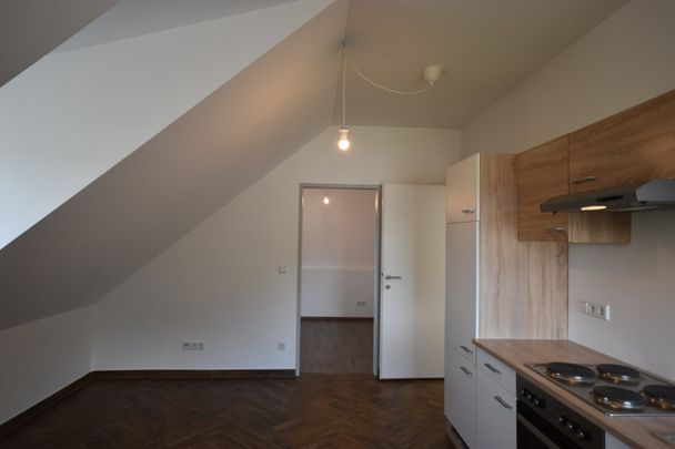 "GRÖDIG - Moderne und gemütliche 2 Zimmer Dachgeschosswohnung" - Foto 1