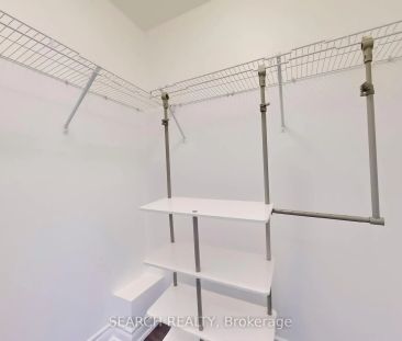 Condo Townhouse For Lease | W9269453 - Photo 6