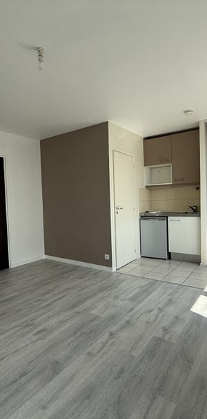 Location Appartement 1 pièce 22m² AMIENS 80000 - Photo 1