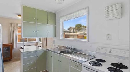 Cute Home With Character - Photo 2