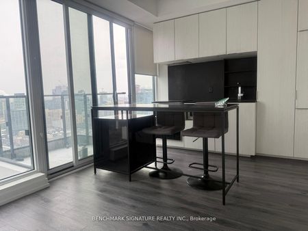 88 North Condos and Lofts 77 , #2707 - Photo 2
