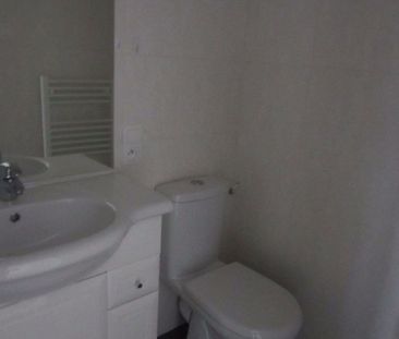 Appartement à louer 1 pièce • Romorantin-Lanthenay - Photo 4