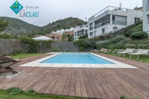 5 room luxury House for rent in Sitges, Spain - Photo 1