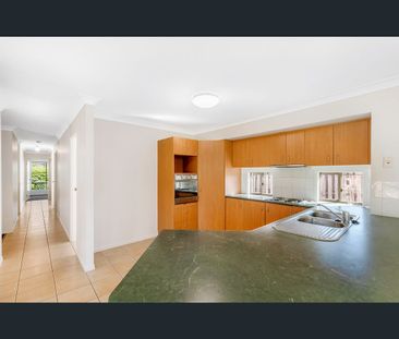 4 Cordata Court, Robina, Qld 4226 - Photo 2
