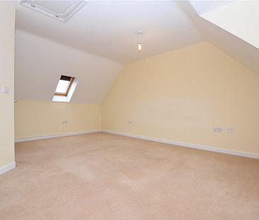 9, Mozart Way, Churwell, Morley, Leeds, LS27 7GQ - Photo 3