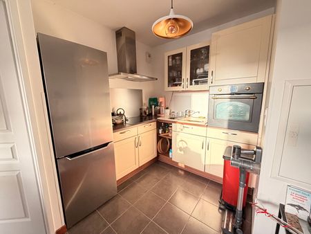 Location Appartement 2 pièces 43m² - Photo 5