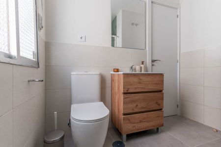 Modern room on Bailén Street - Photo 3