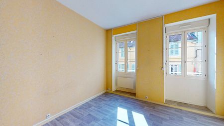 Location appartement 1 pièce 30 m² à Oyonnax (01100) - Photo 2