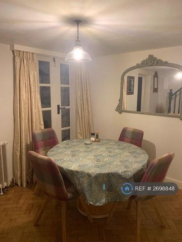 2 bedroom end of terrace house to rent - Photo 4