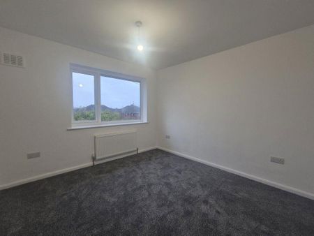 2 bedroom semi-detached house to rent - Photo 2
