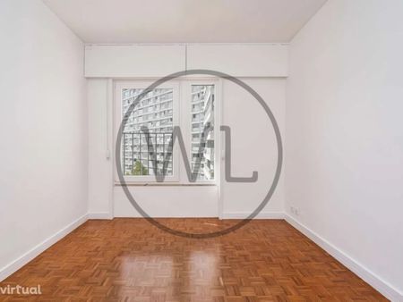 Apartamento T5 em Lisboa - Photo 3