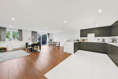 2 bedroom flat to rent - Photo 3