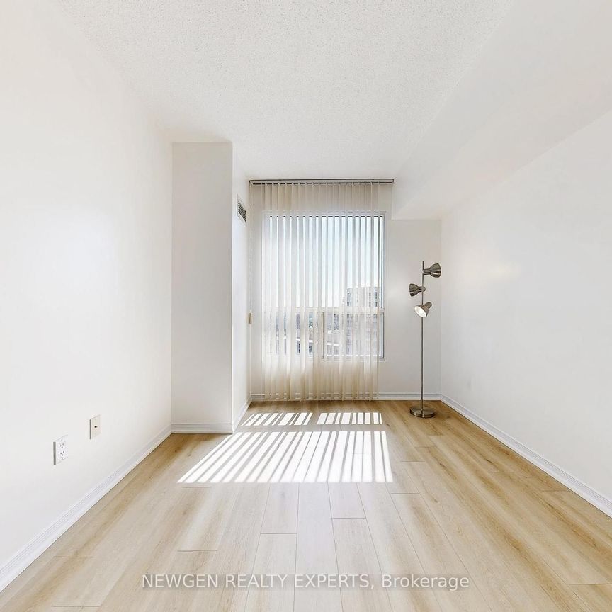 2903 5 Concorde Place - Photo 1