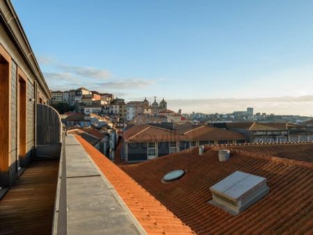 2 room luxury Apartment for rent in Baixa (Se), Porto, Distrito do Porto - Photo 2