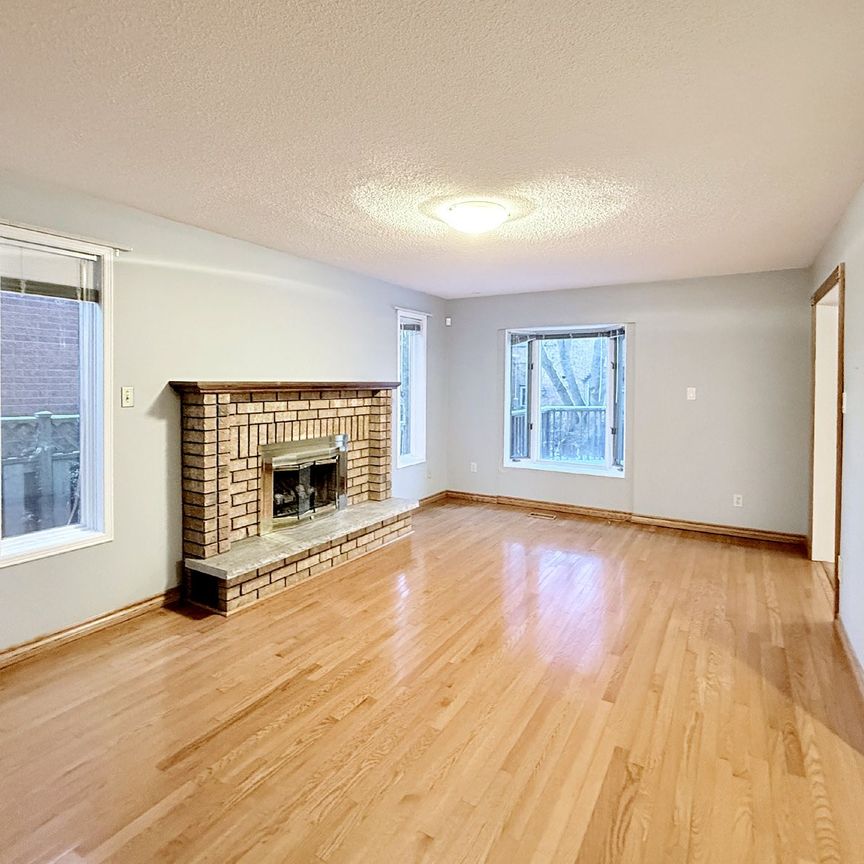 For Lease - 17 Goodwood Drive, Whitby, Ontario - Photo 1